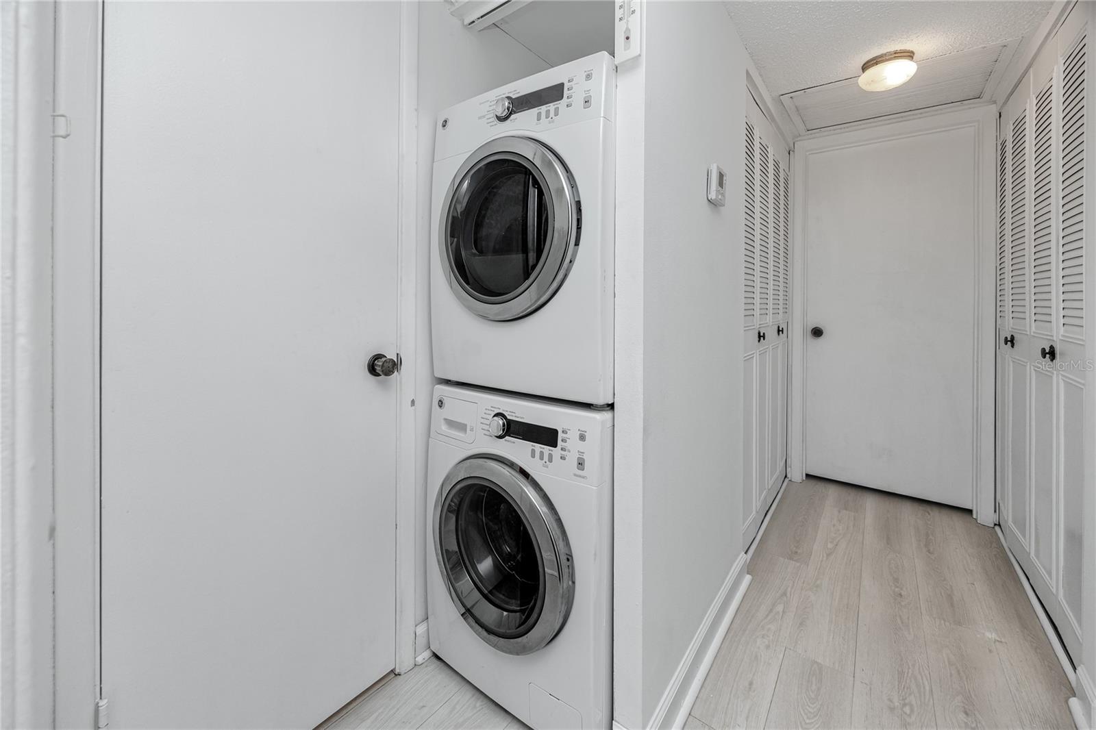 Image 18 of 37 For 2207 Belleair Road B4