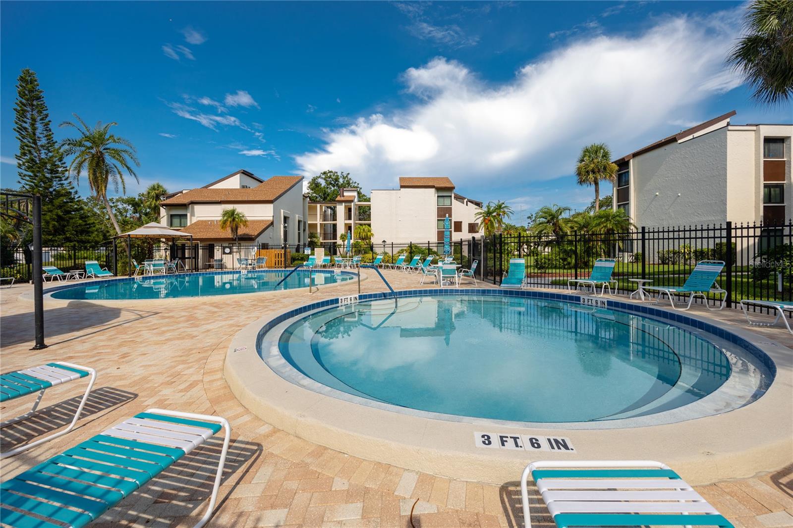 Image 30 of 37 For 2207 Belleair Road B4