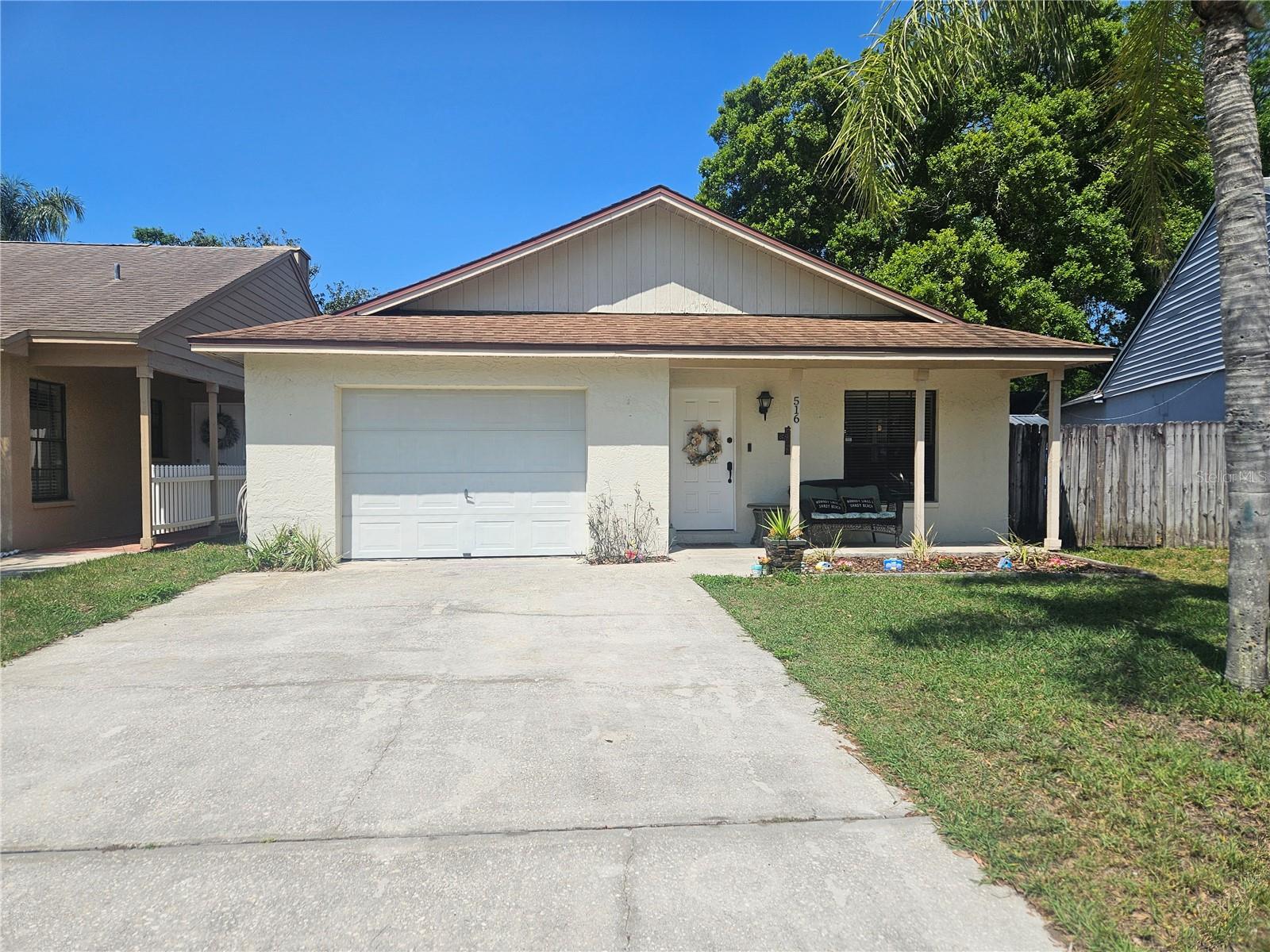 Listing Details for 516 Sheridan Drive, PALM HARBOR, FL 34684