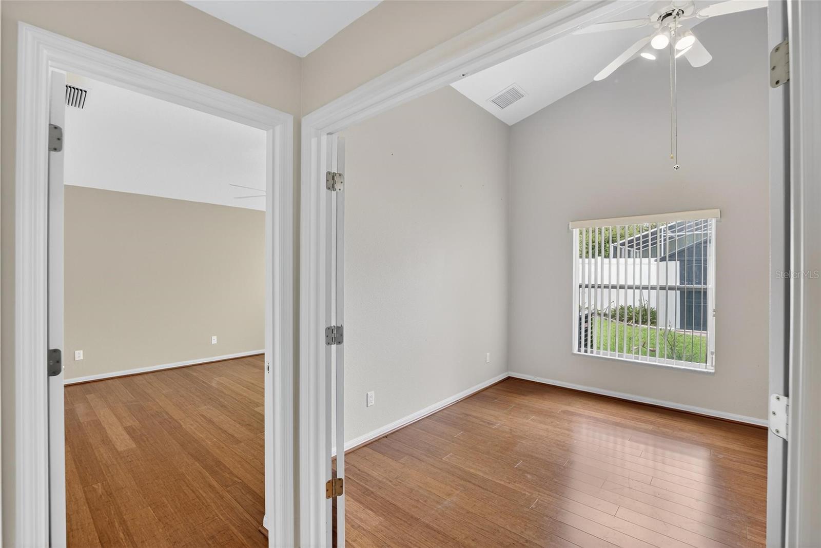 Image 12 of 50 For 10122 Somersby Drive