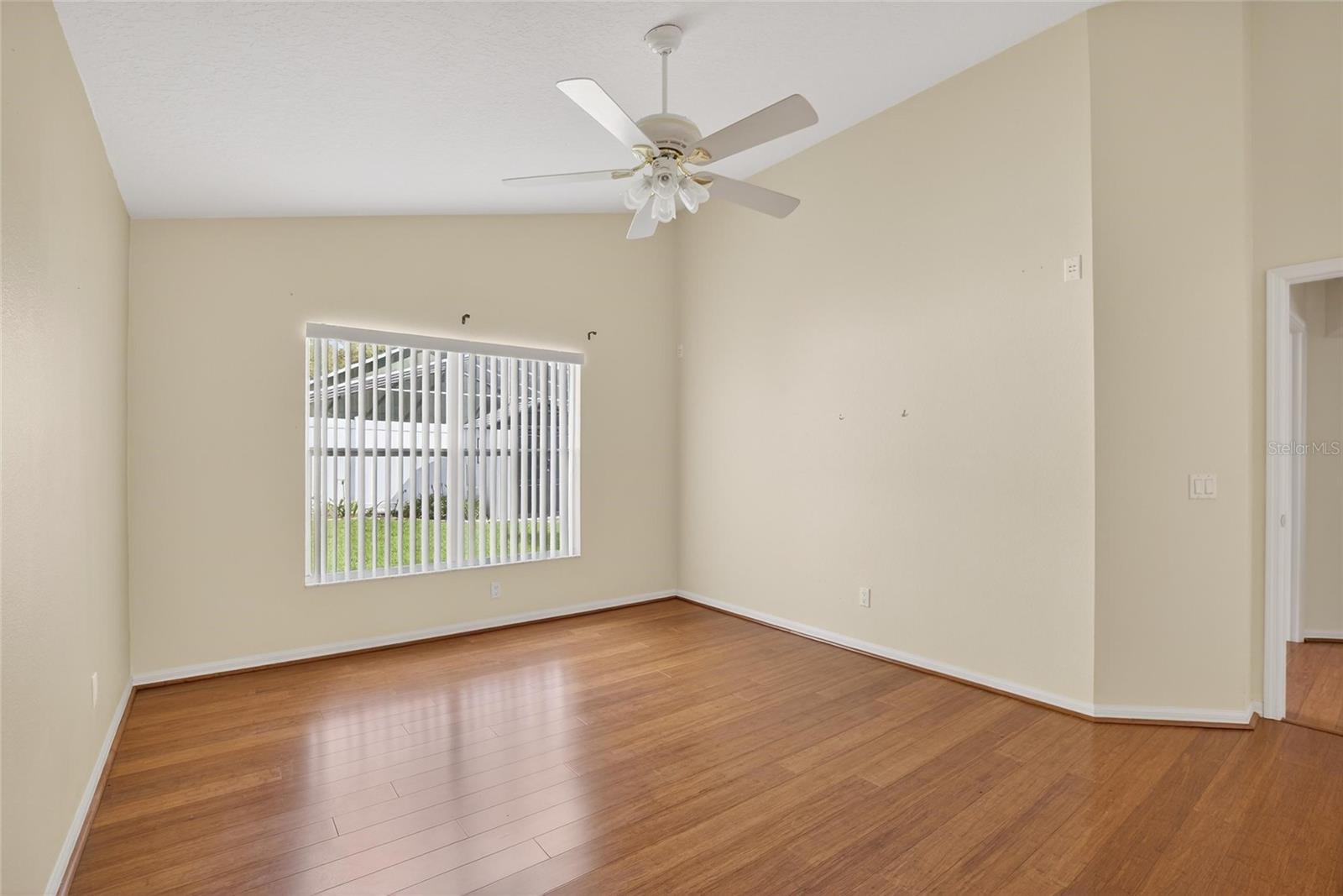 Image 18 of 50 For 10122 Somersby Drive