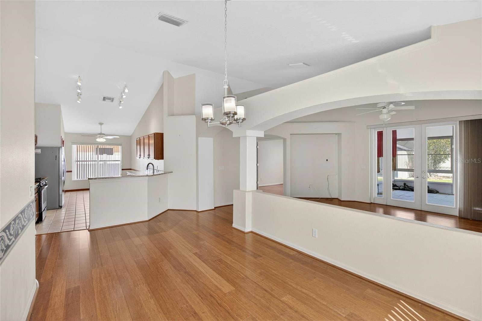 Image 29 of 50 For 10122 Somersby Drive