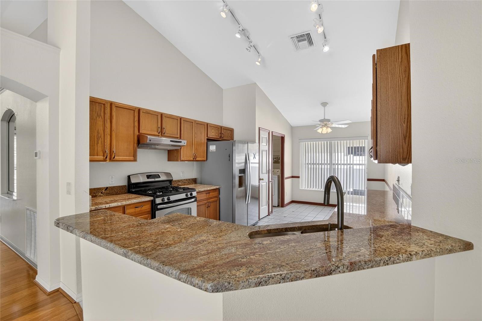 Image 30 of 50 For 10122 Somersby Drive