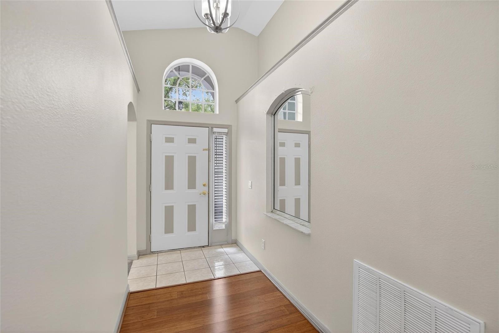 Image 4 of 50 For 10122 Somersby Drive