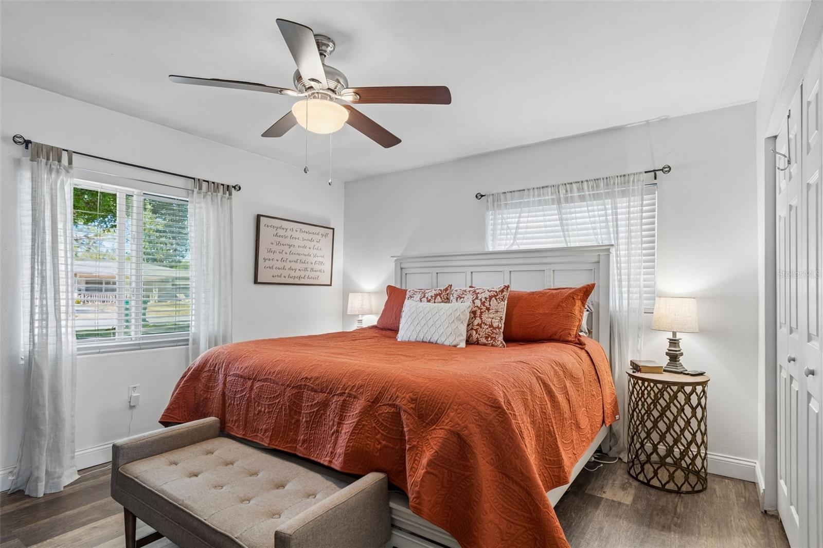 Image 17 of 45 For 1461 Satsuma Street