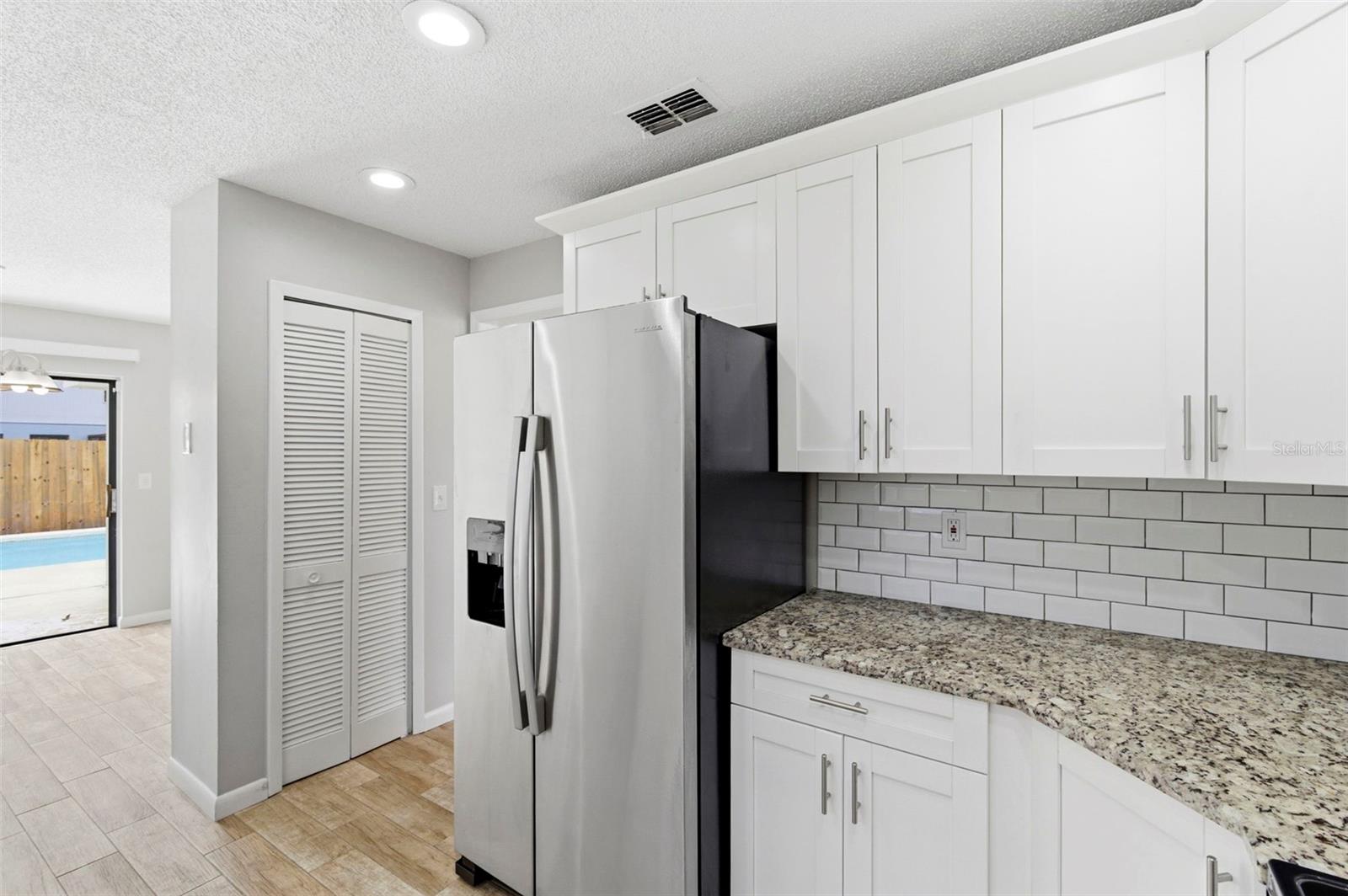 Image 15 of 67 For 1925 Redbridge Drive