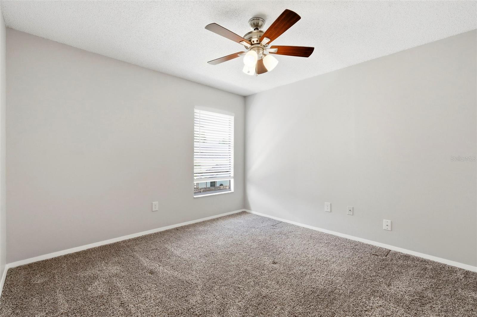 Image 34 of 67 For 1925 Redbridge Drive