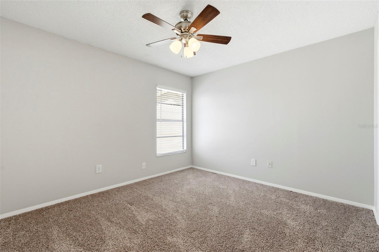 Image 37 of 67 For 1925 Redbridge Drive