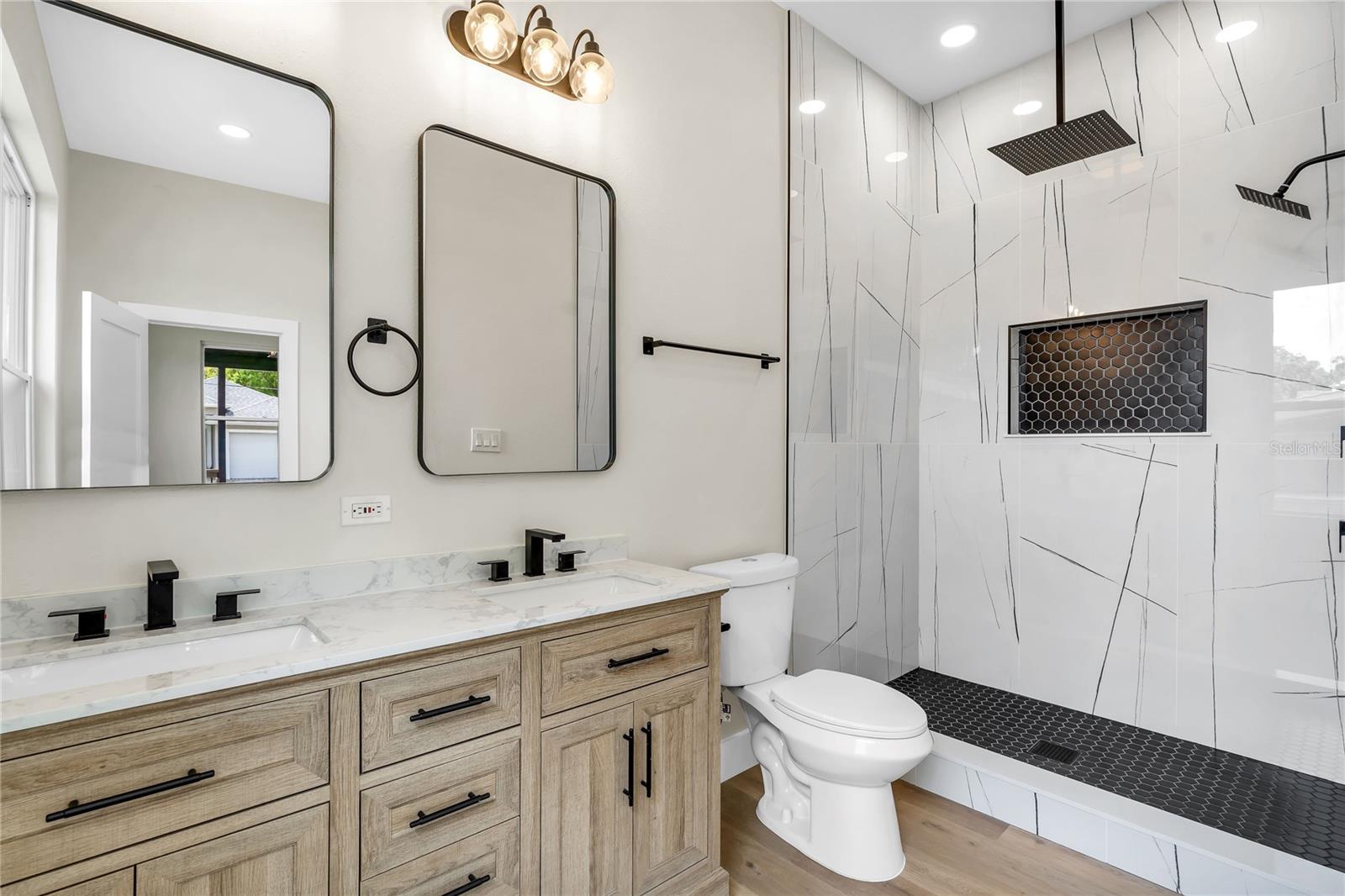 Image 12 of 31 For 1807 Cluster Avenue