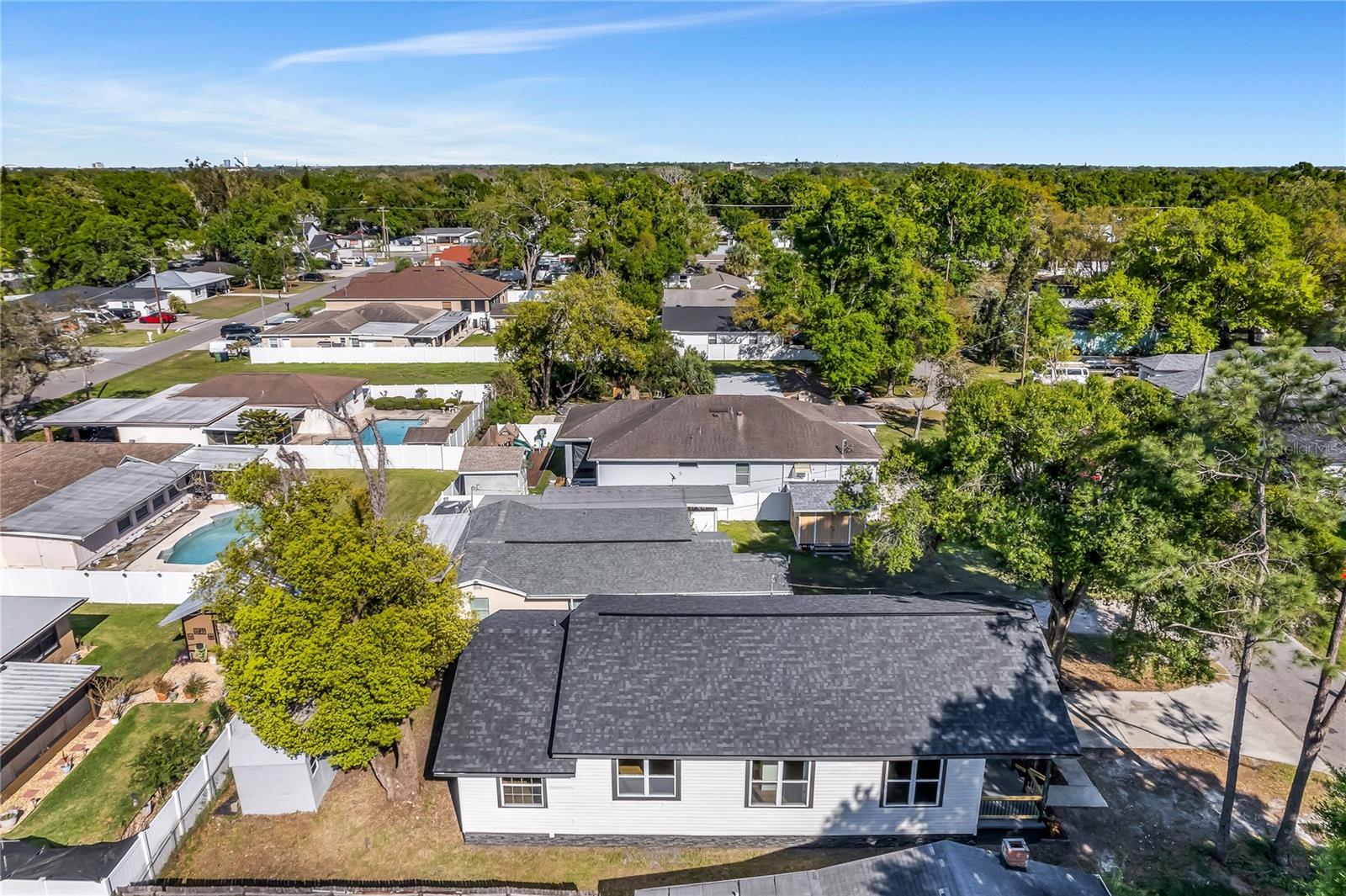 Image 28 of 31 For 1807 Cluster Avenue