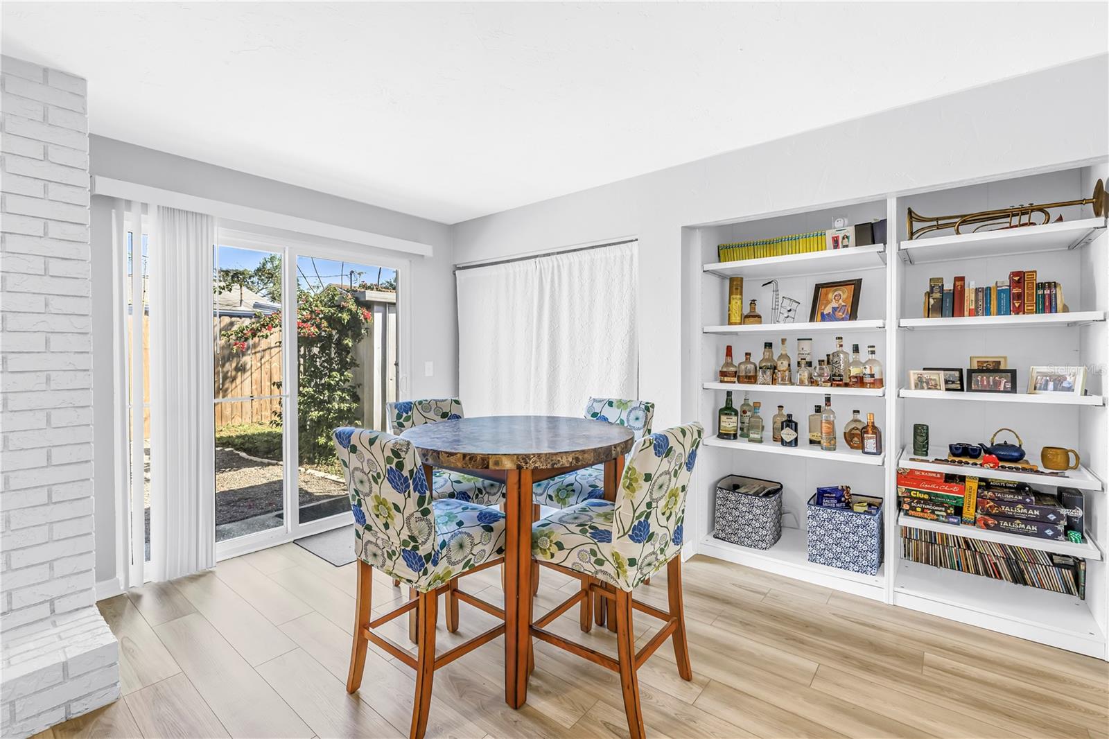 Image 14 of 41 For 5581 96th Terrace N