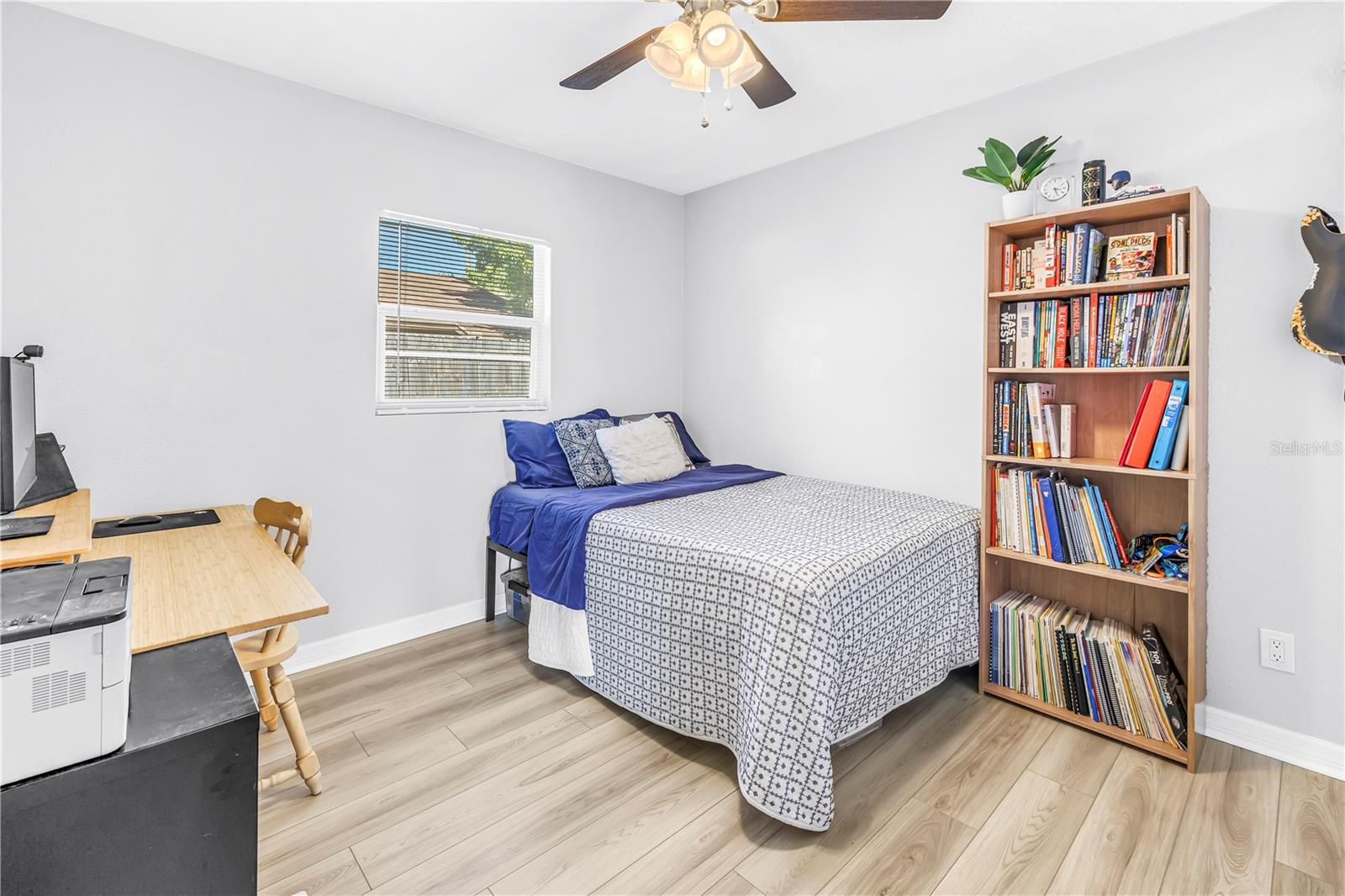 Image 25 of 41 For 5581 96th Terrace N