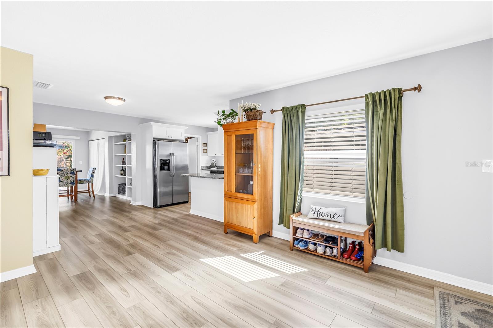 Image 5 of 41 For 5581 96th Terrace N