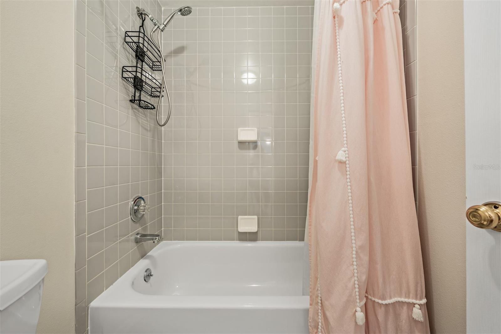 Image 34 of 57 For 3220 Bay Villa Avenue