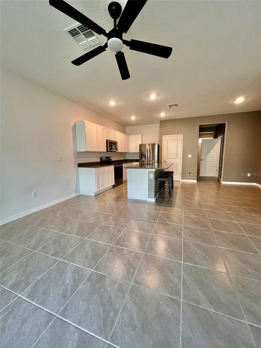 Image 9 of 22 For 31325 Midnight Sun Way