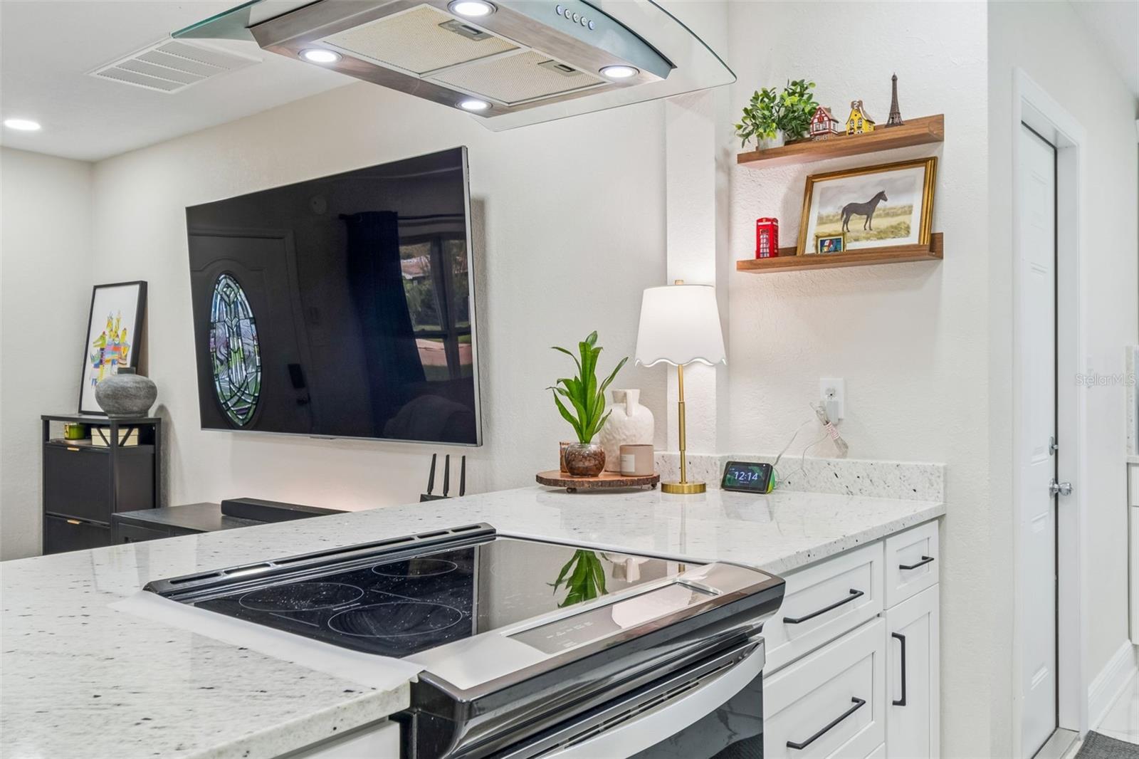 Image 22 of 71 For 1618 Barry Road