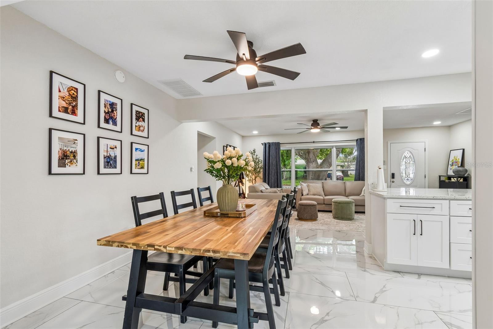 Image 26 of 71 For 1618 Barry Road