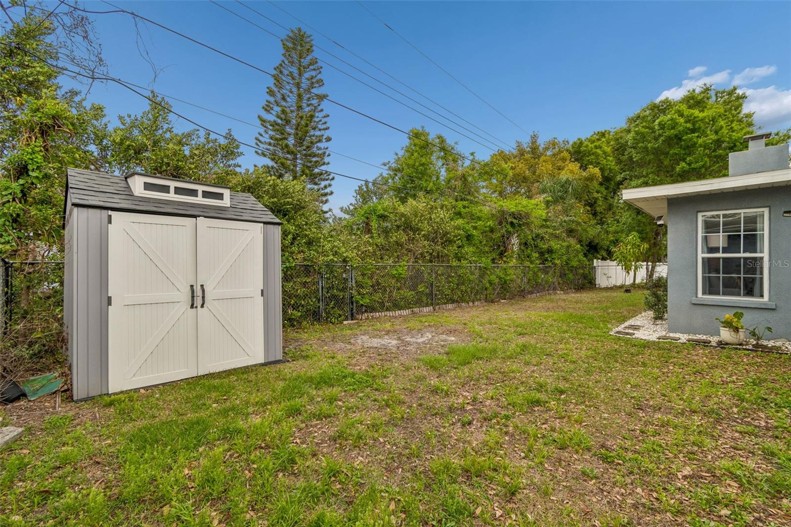 Image 63 of 71 For 1618 Barry Road