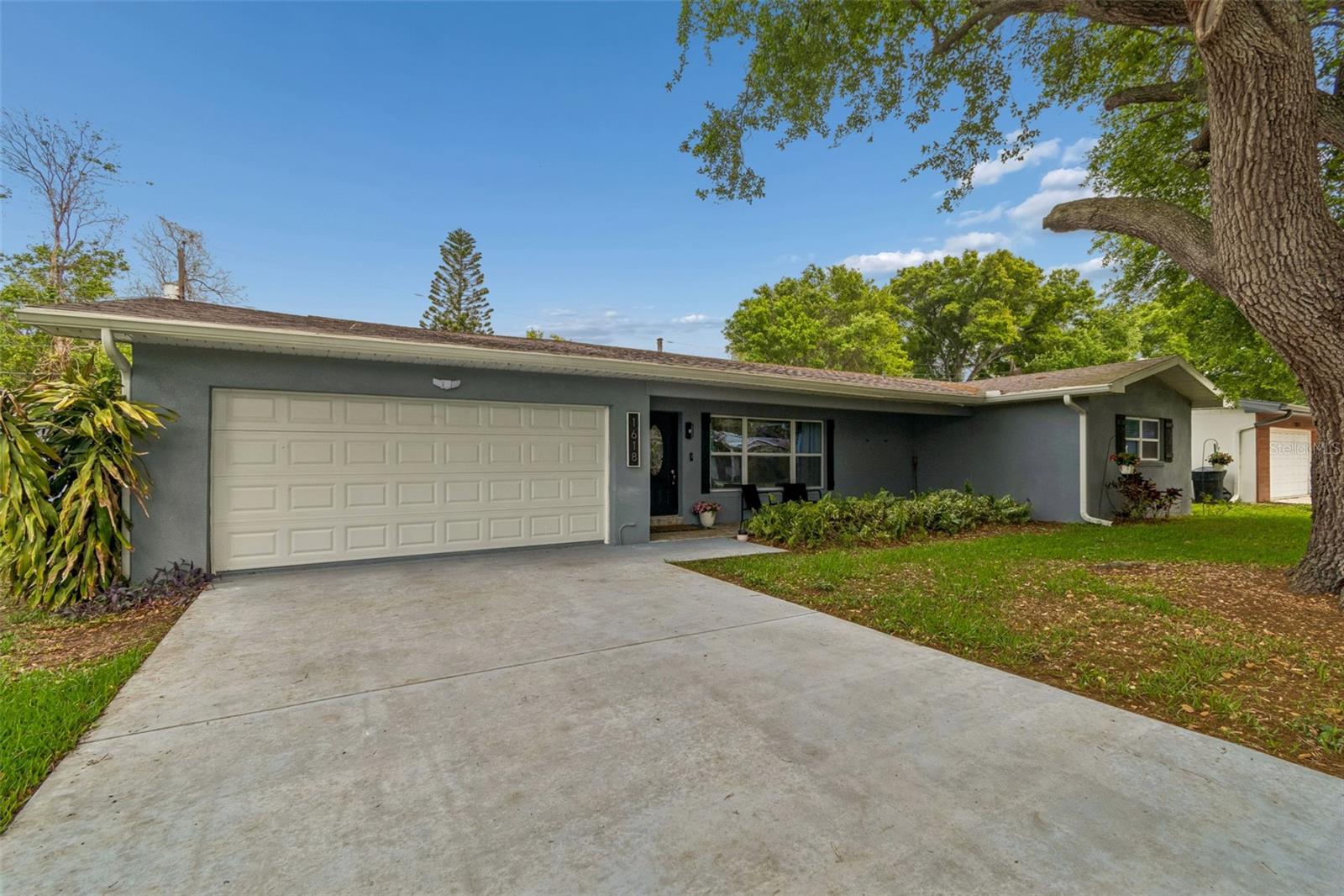 Image 66 of 71 For 1618 Barry Road