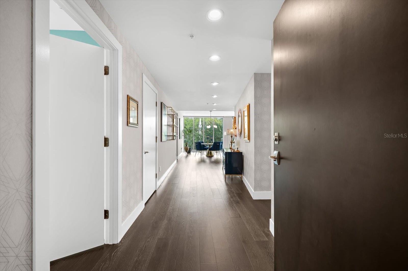 Image 20 of 73 For 176 4th Avenue Ne 201