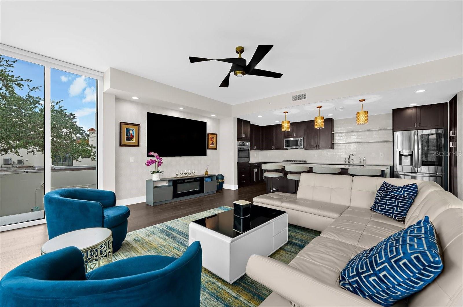 Image 26 of 73 For 176 4th Avenue Ne 201