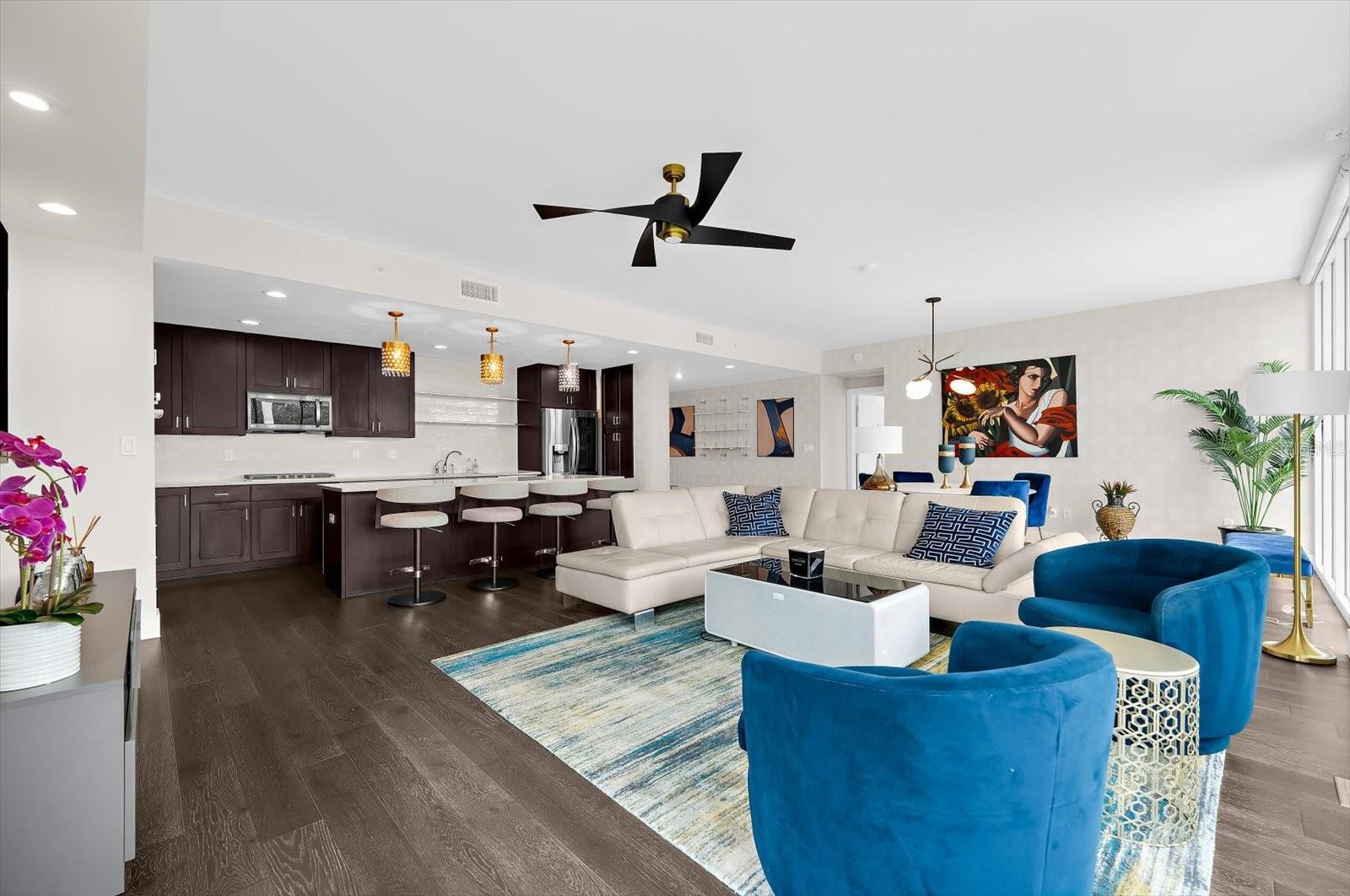 Image 27 of 73 For 176 4th Avenue Ne 201