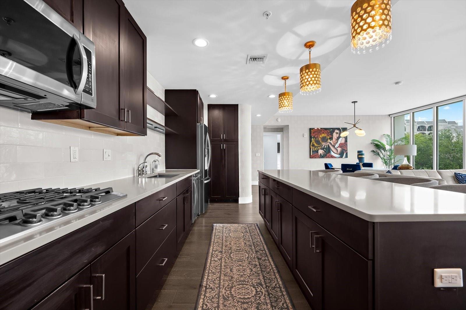 Image 35 of 73 For 176 4th Avenue Ne 201