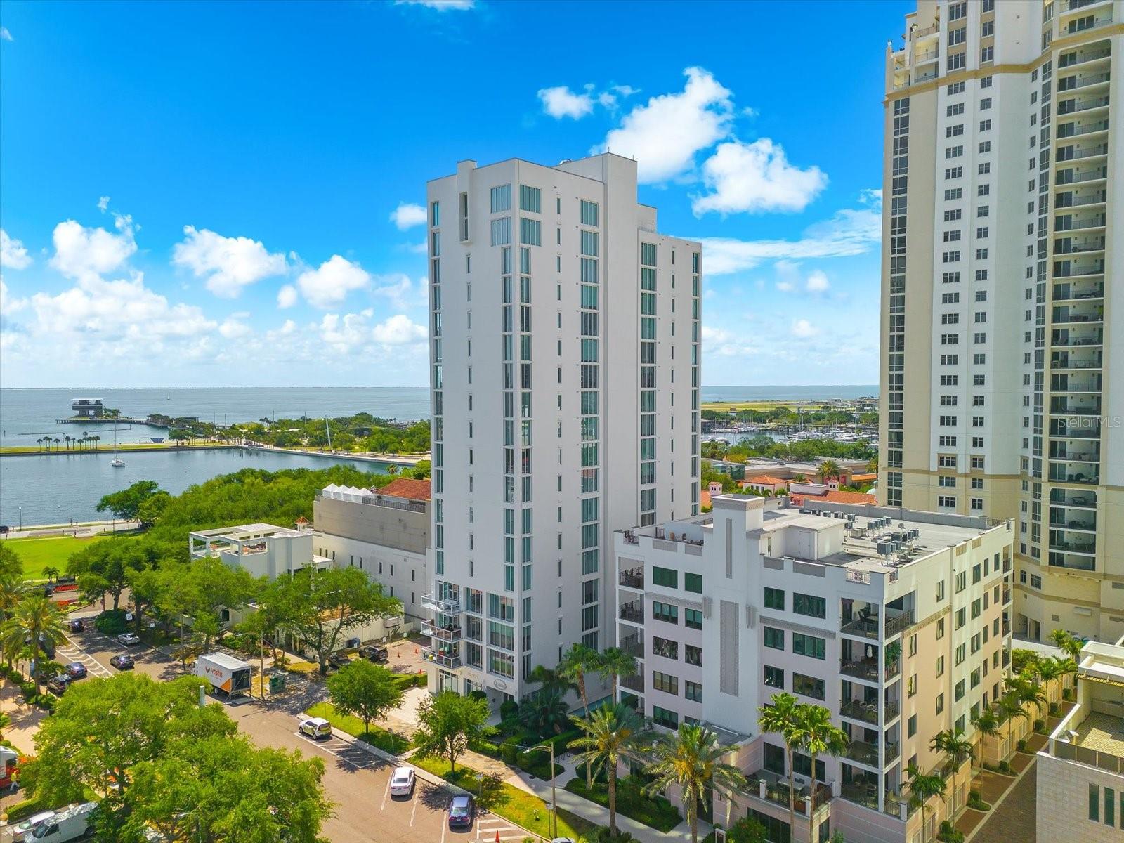 Image 58 of 73 For 176 4th Avenue Ne 201