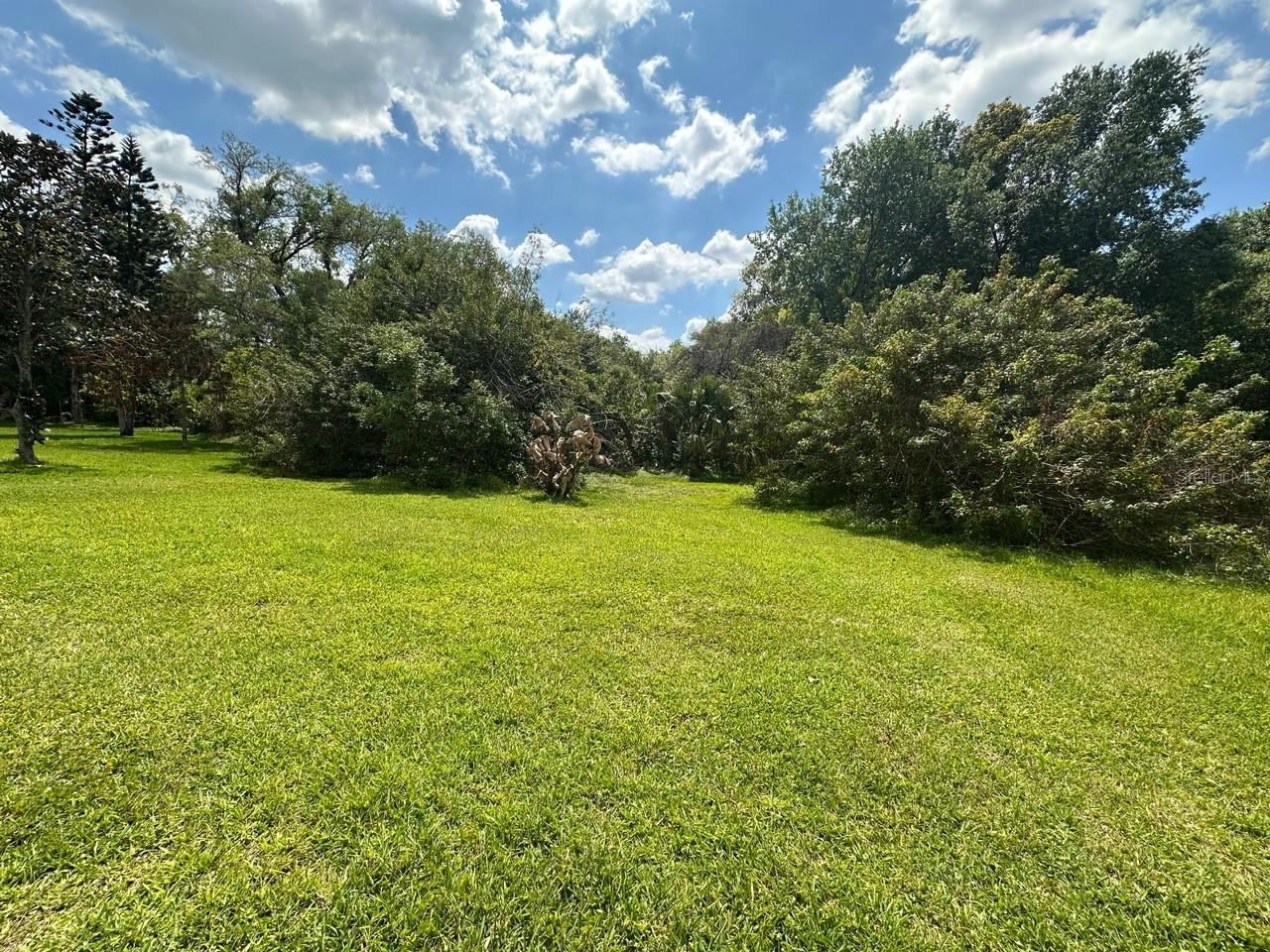 Image 23 of 25 For 705 Straw Lake Drive