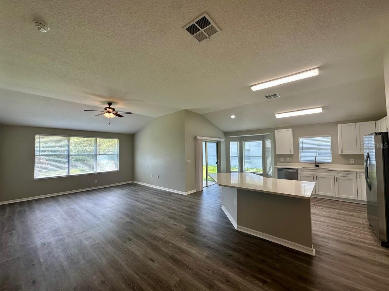 Image 8 of 25 For 705 Straw Lake Drive