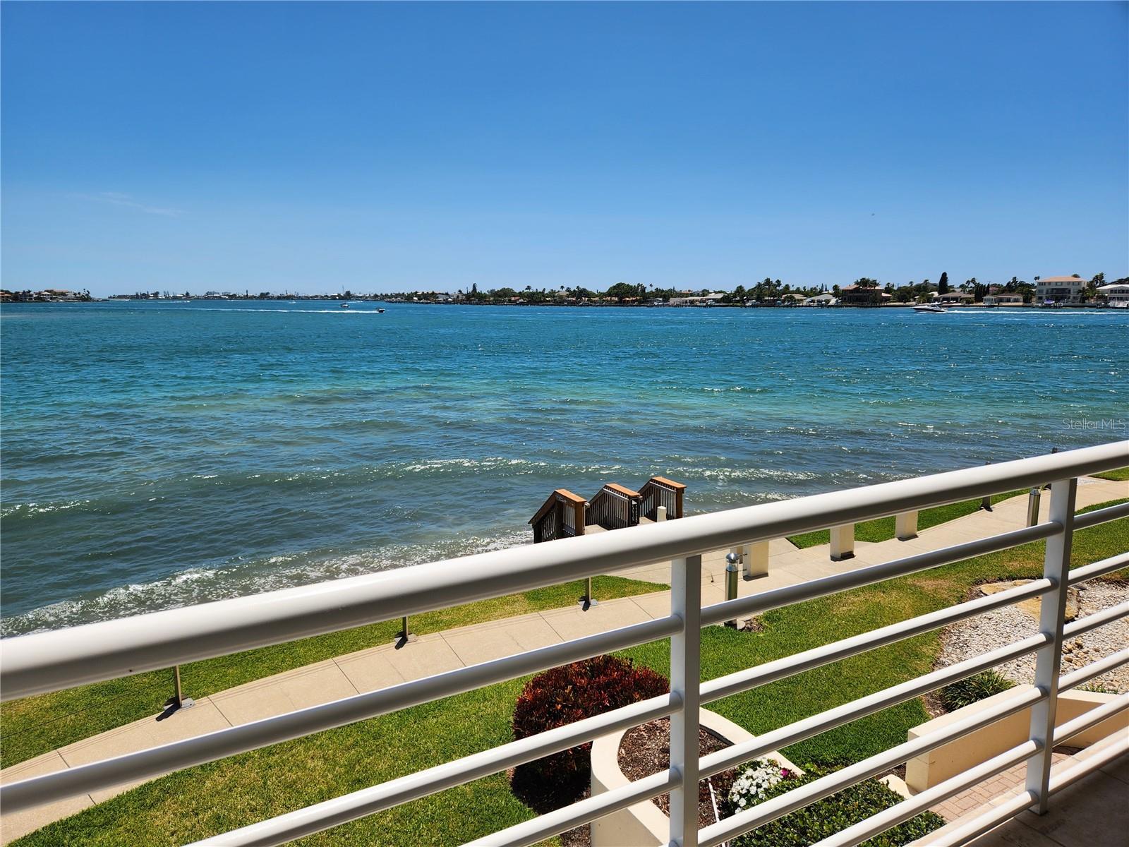 Image 2 of 19 For 6105 Bahia Del Mar Circle 283