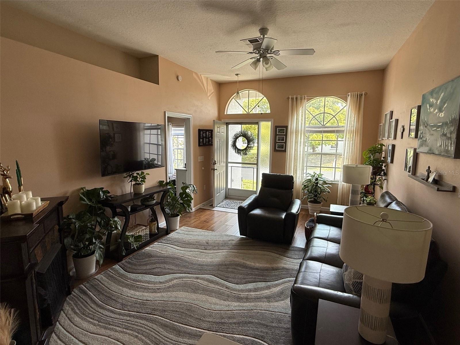 Image 6 of 55 For 4147 La Pasida Lane