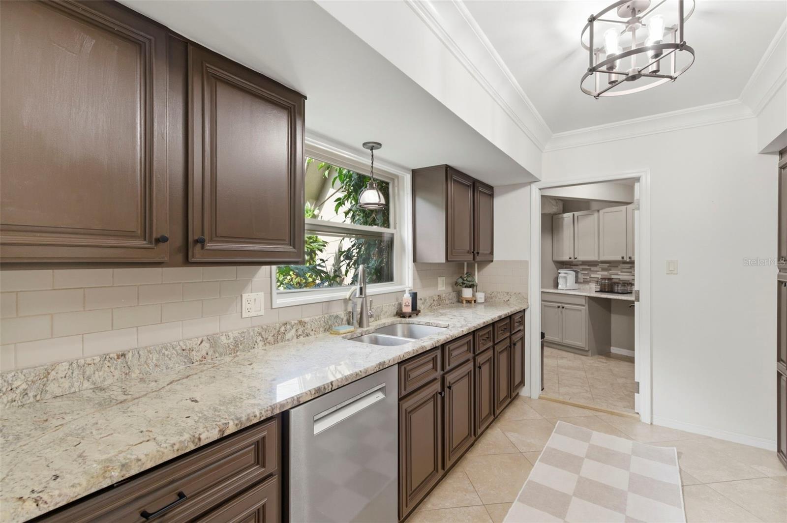 Image 27 of 78 For 3120 Park Street N