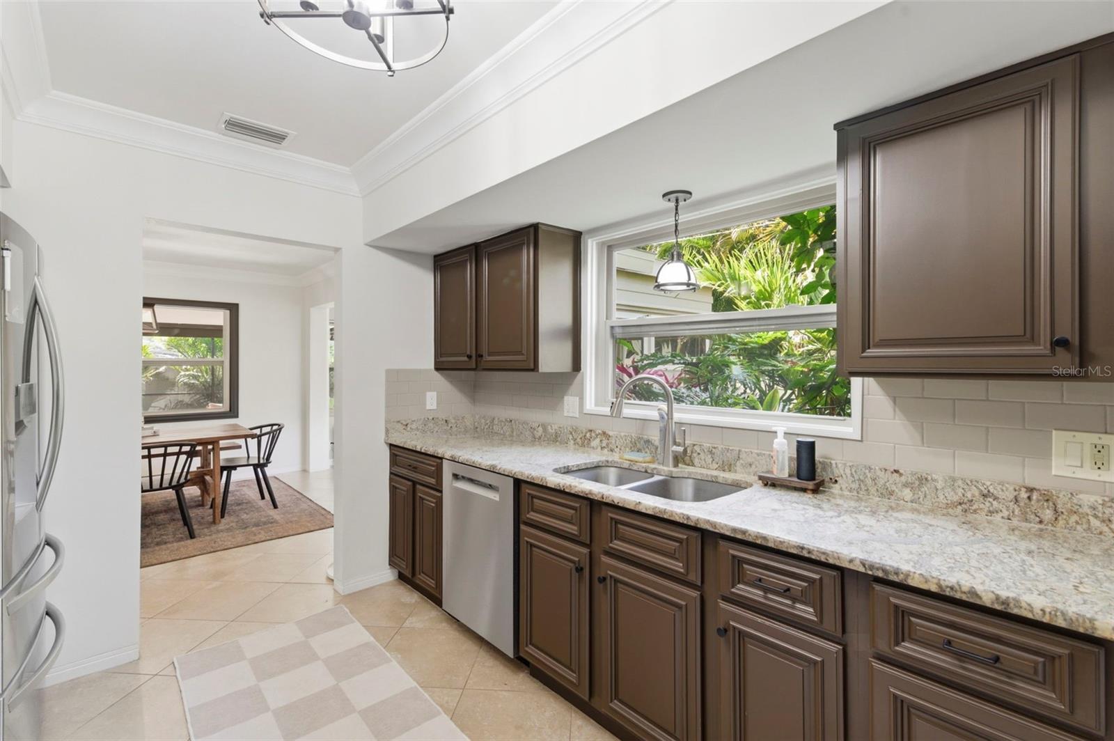 Image 29 of 78 For 3120 Park Street N