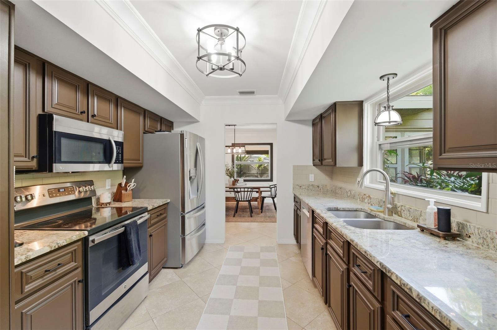 Image 30 of 78 For 3120 Park Street N