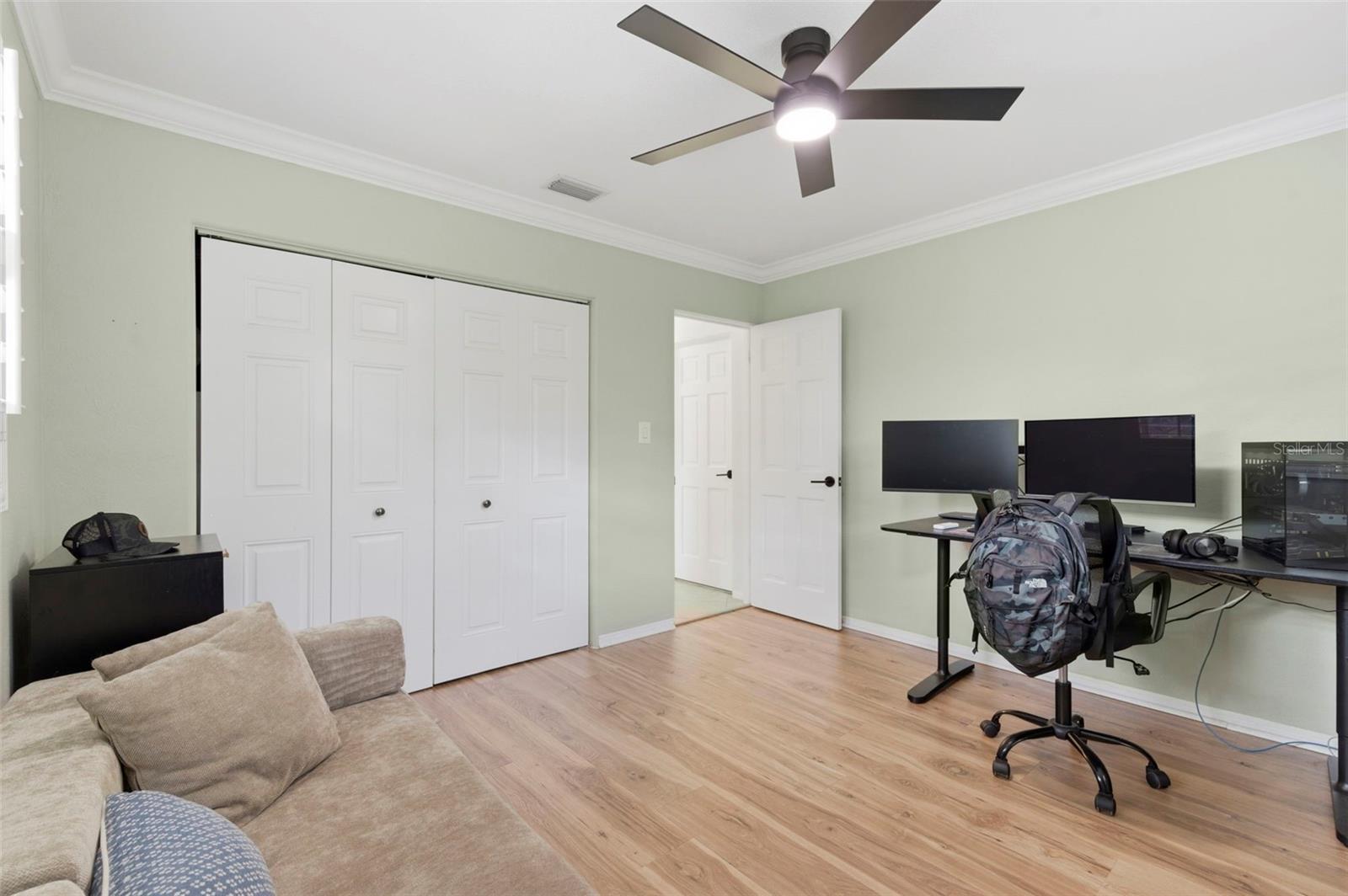 Image 41 of 78 For 3120 Park Street N