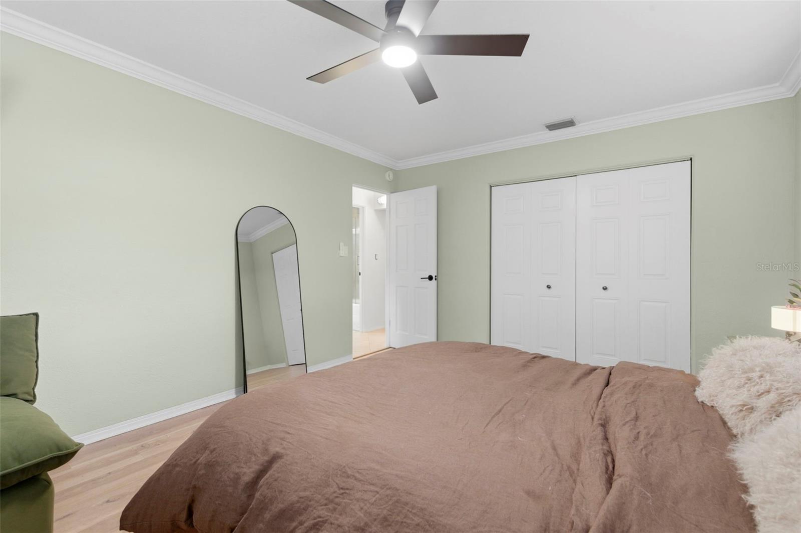 Image 44 of 78 For 3120 Park Street N