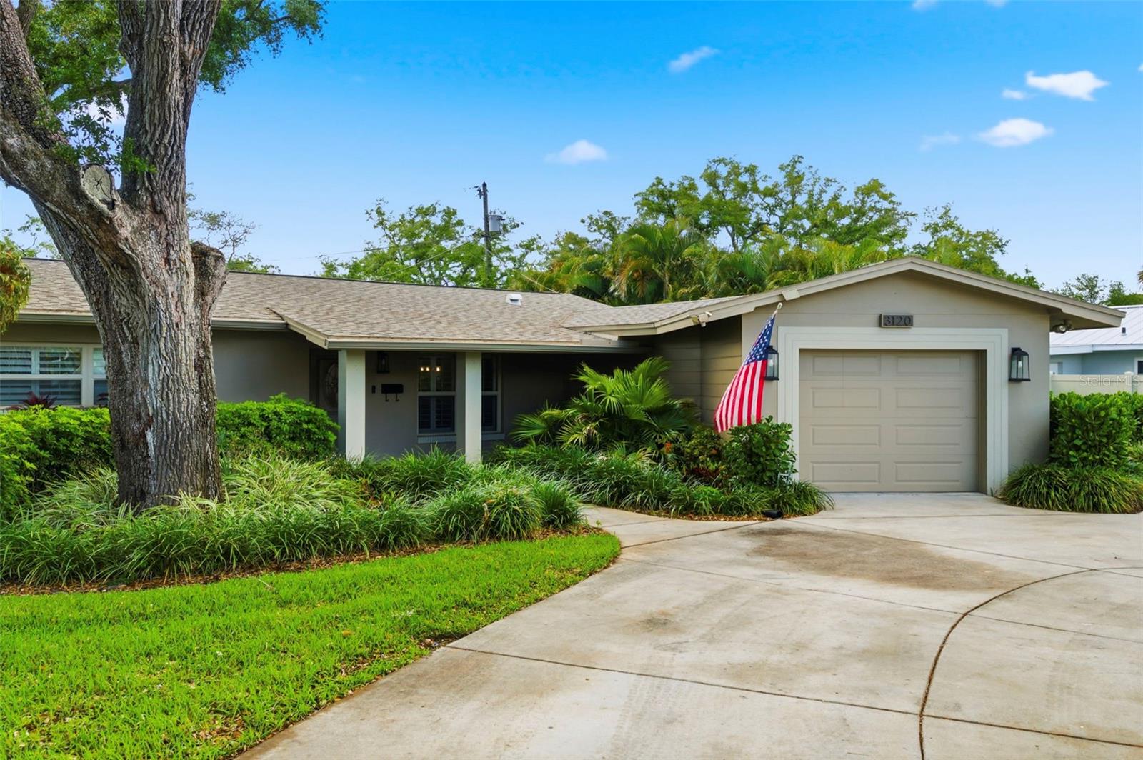 Image 6 of 78 For 3120 Park Street N