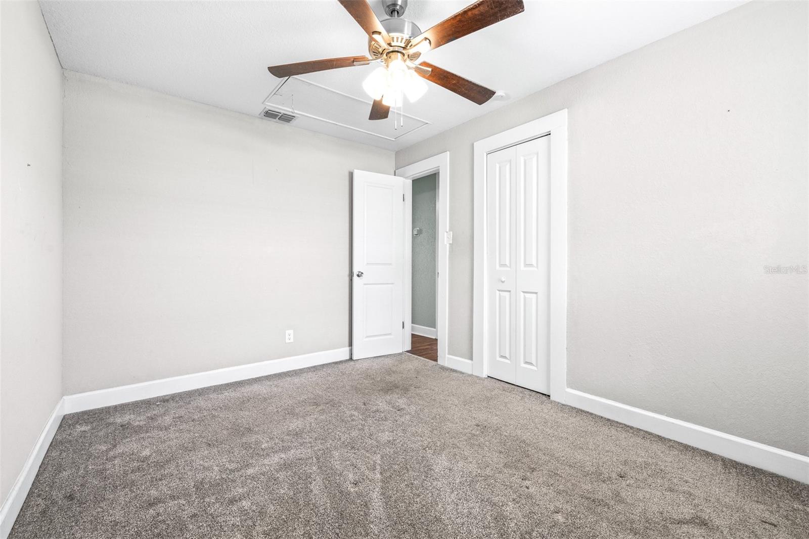 Image 13 of 23 For 3958 2nd Street Nw