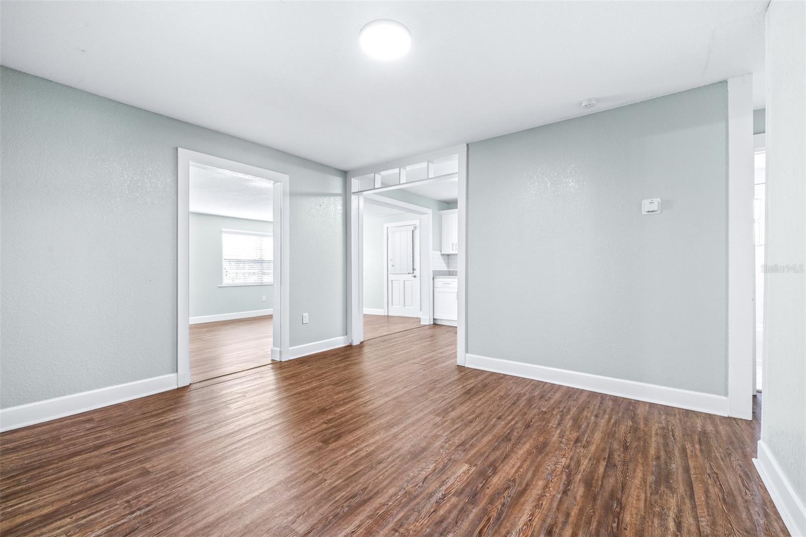 Image 5 of 23 For 3958 2nd Street Nw