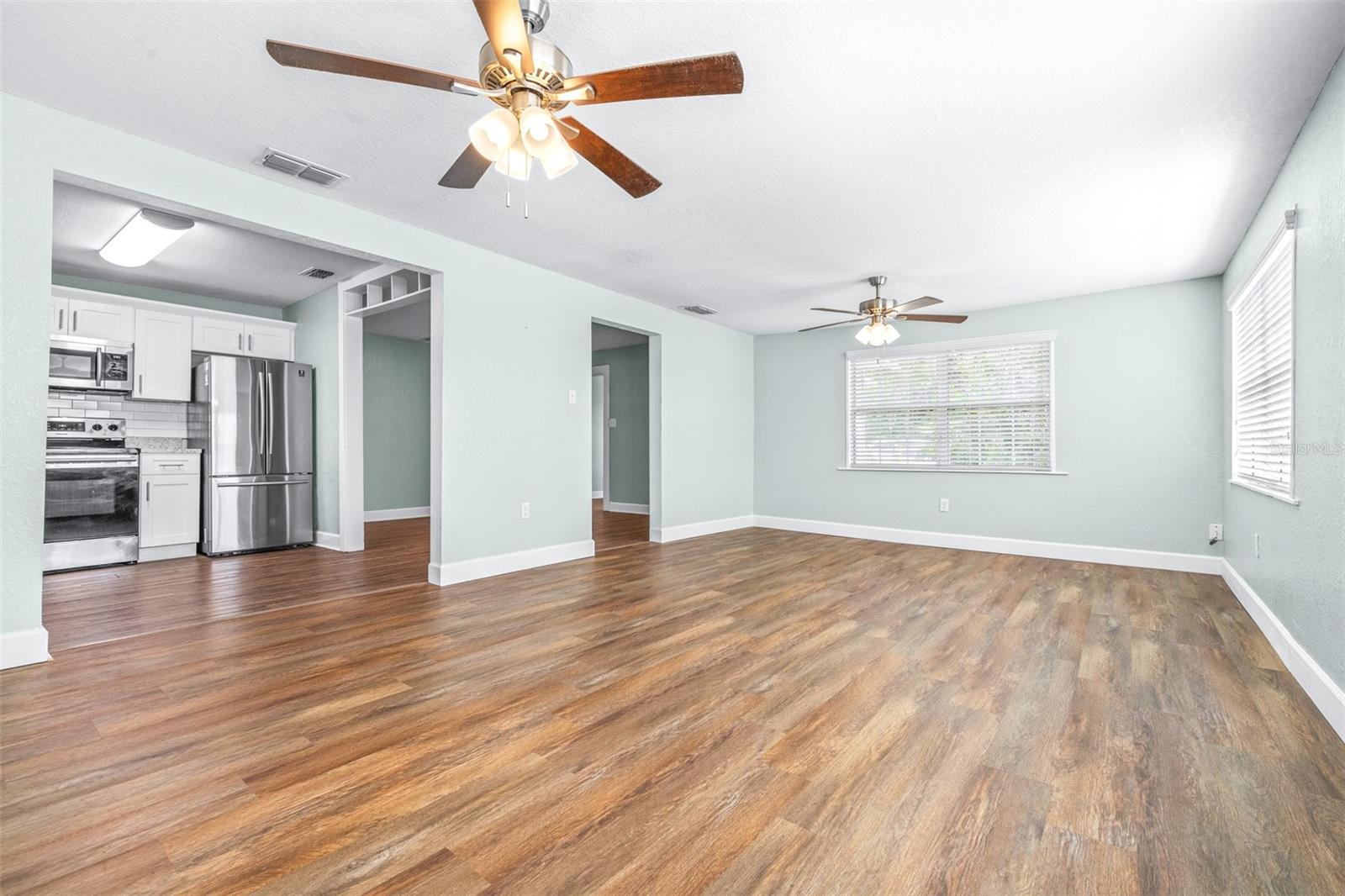 Image 8 of 23 For 3958 2nd Street Nw