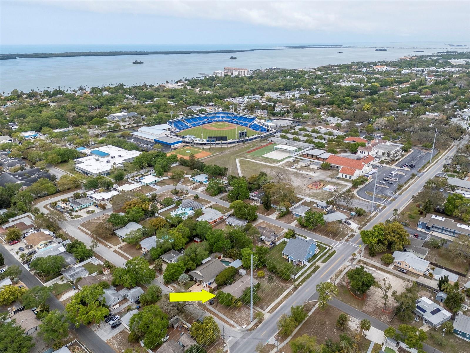 Image 10 of 61 For 230 Milwaukee Avenue