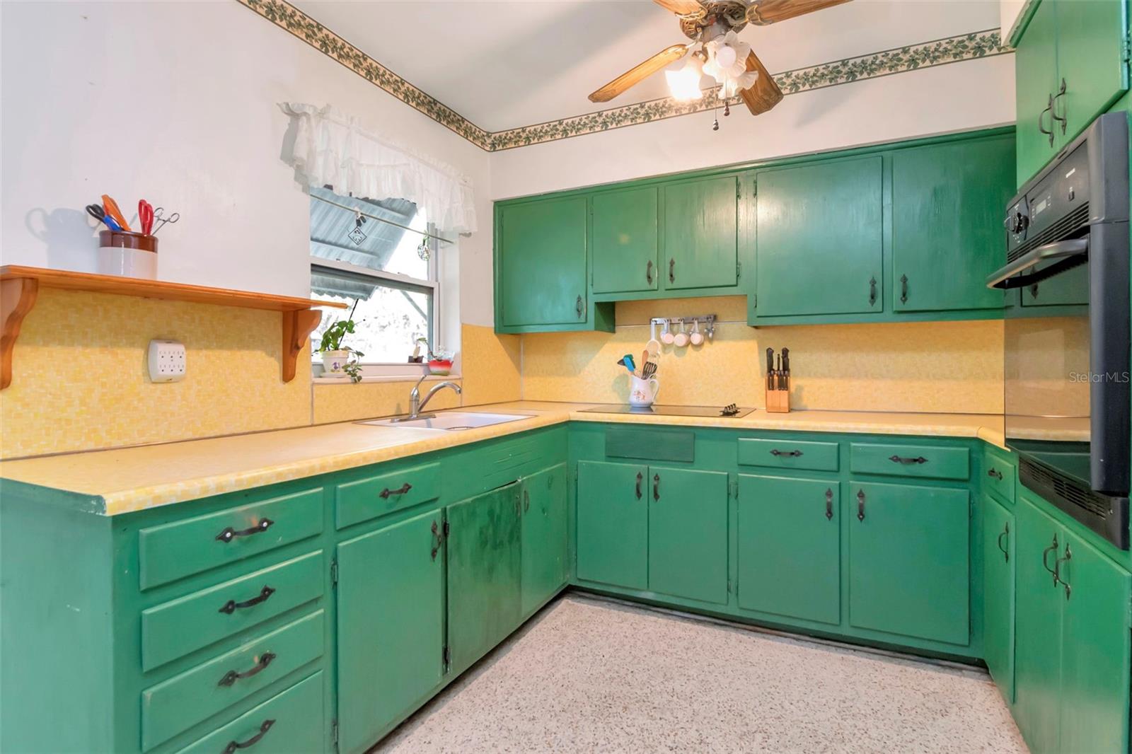 Image 15 of 61 For 230 Milwaukee Avenue