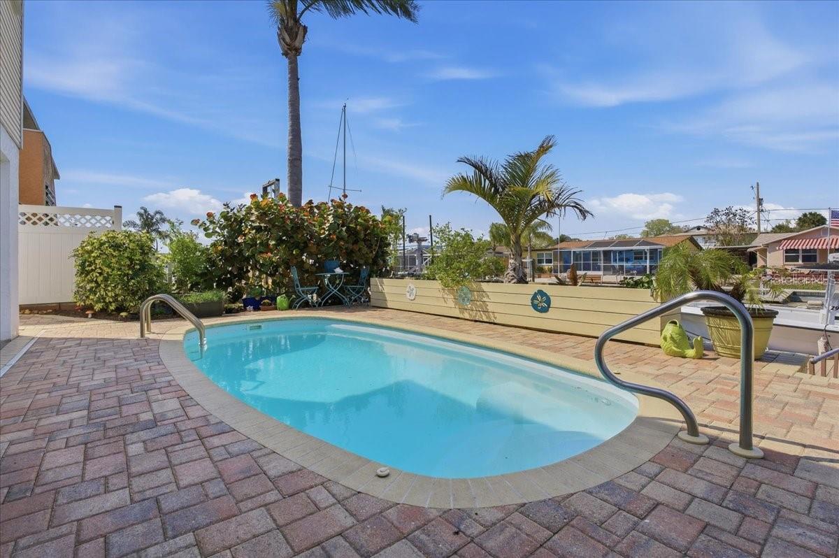 Image 10 of 52 For 7611 Mako Drive