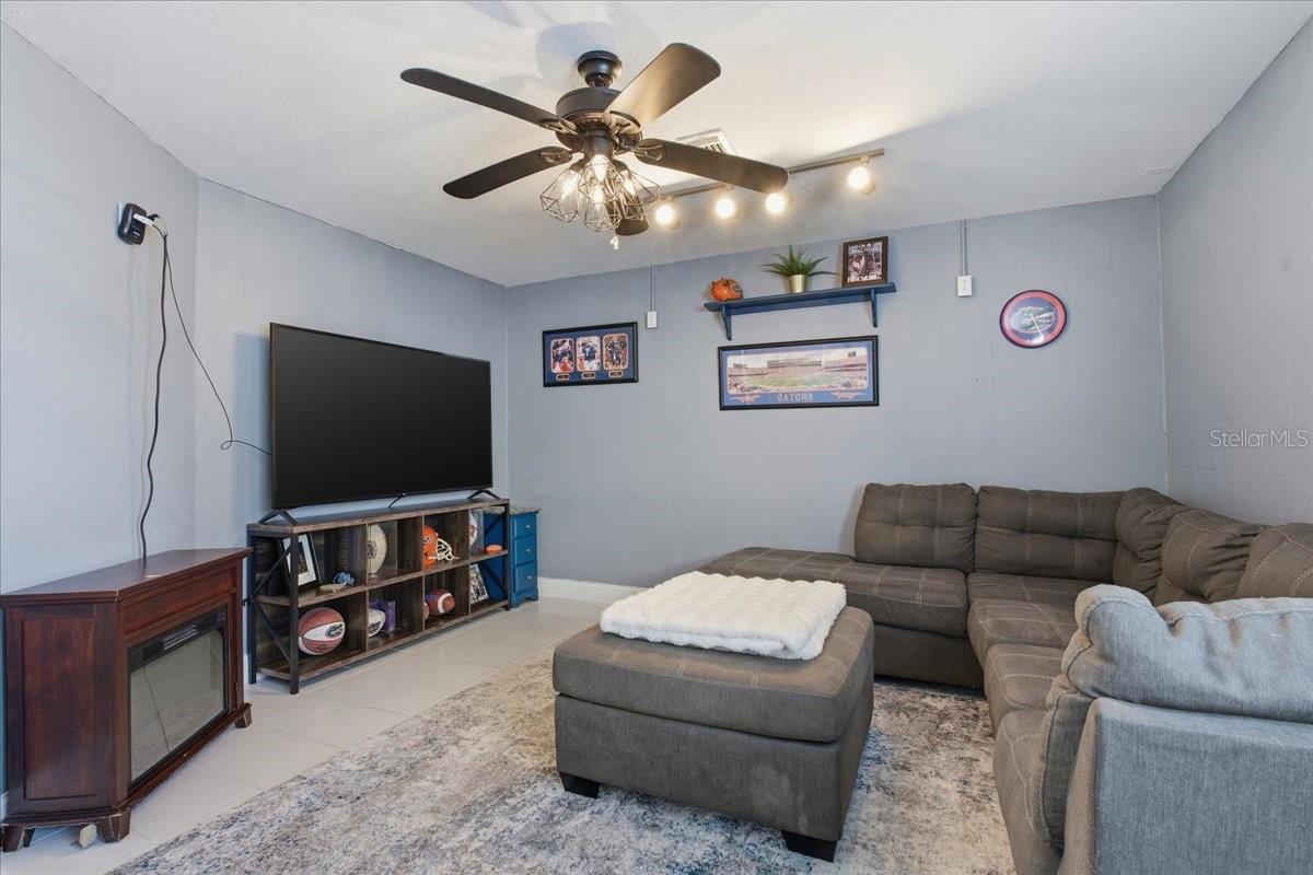 Image 41 of 52 For 7611 Mako Drive