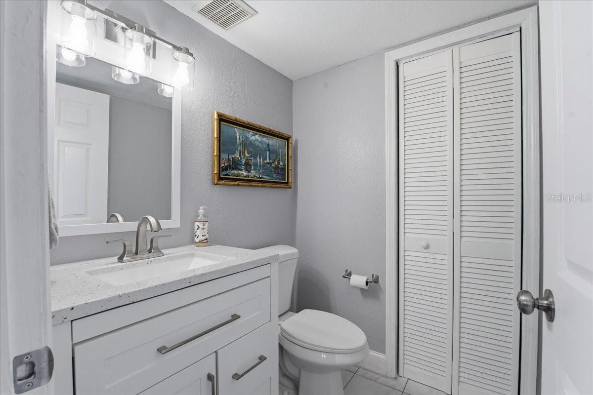 Image 43 of 52 For 7611 Mako Drive