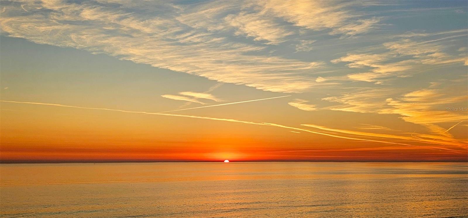 Image 69 of 77 For 14900 Gulf Boulevard 410