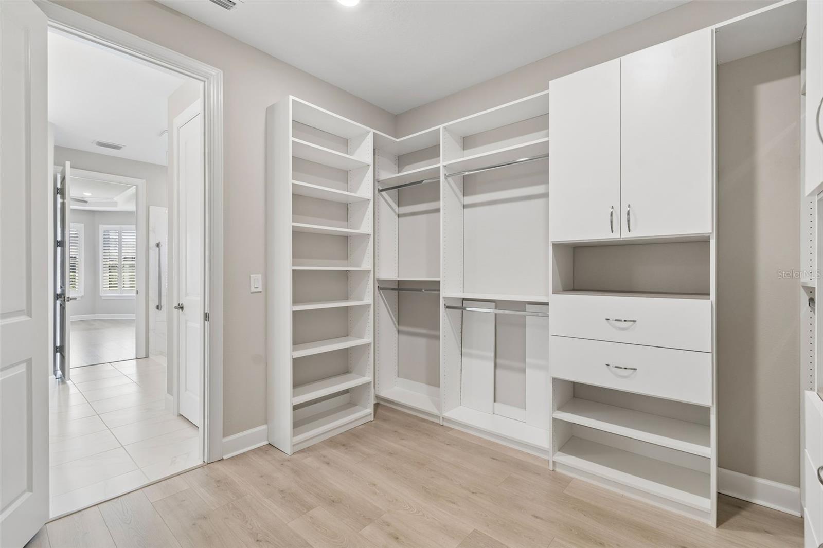 Listing photo id 23 for 4292 Graticola Road