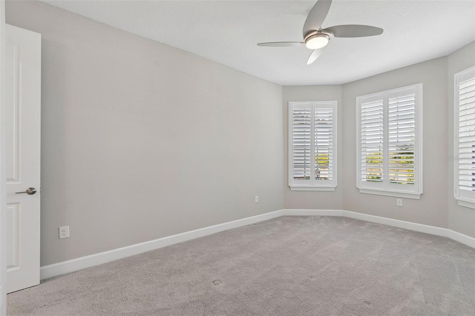 Listing photo id 27 for 4292 Graticola Road