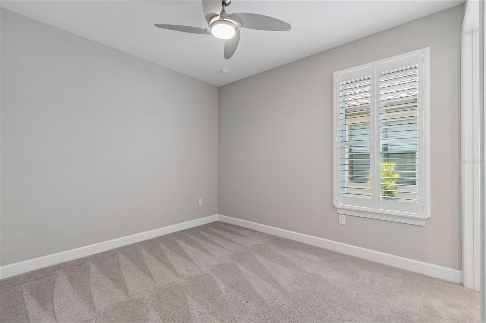 Listing photo id 31 for 4292 Graticola Road